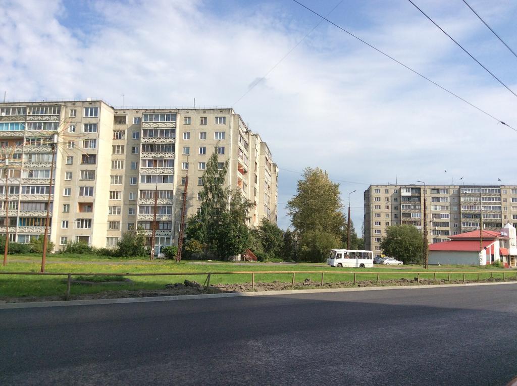 Apartment On Komsomolskiy Prospect Petrozavodsk Buitenkant foto